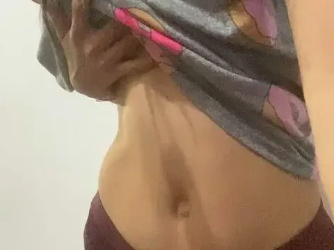 Junge Frauen (18+)